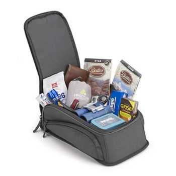 Givi TANKLOCK CRM108 8-liter tank bag Givi TANKLOCK CRM108 8-liter tank bag