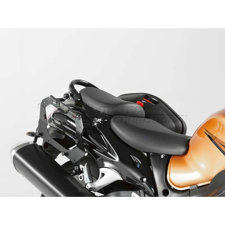 Supports latéraux SW-Motech QUICK-LOCK EVO CONTOUR Suzuki HAYABUSA 08-