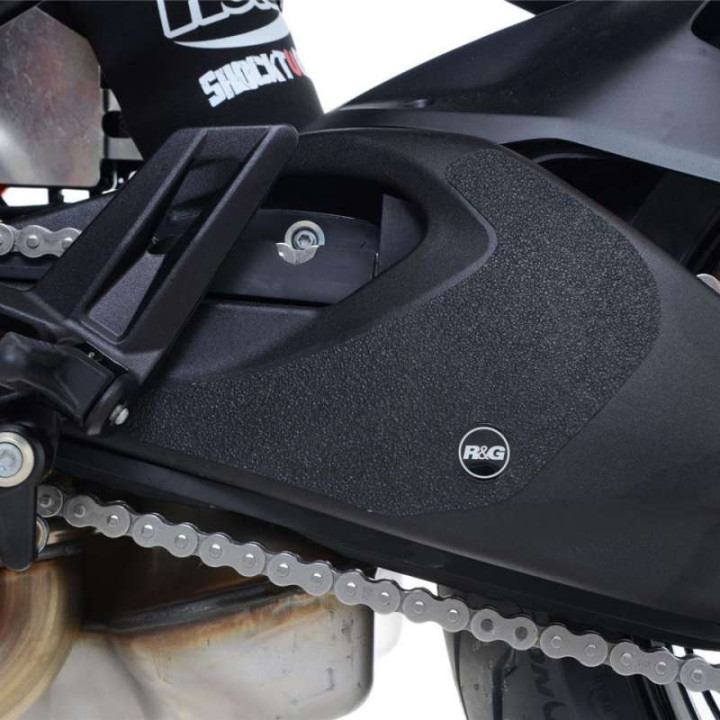 Protection adhésive bras oscillant R&G KTM SUPER DUKE GT