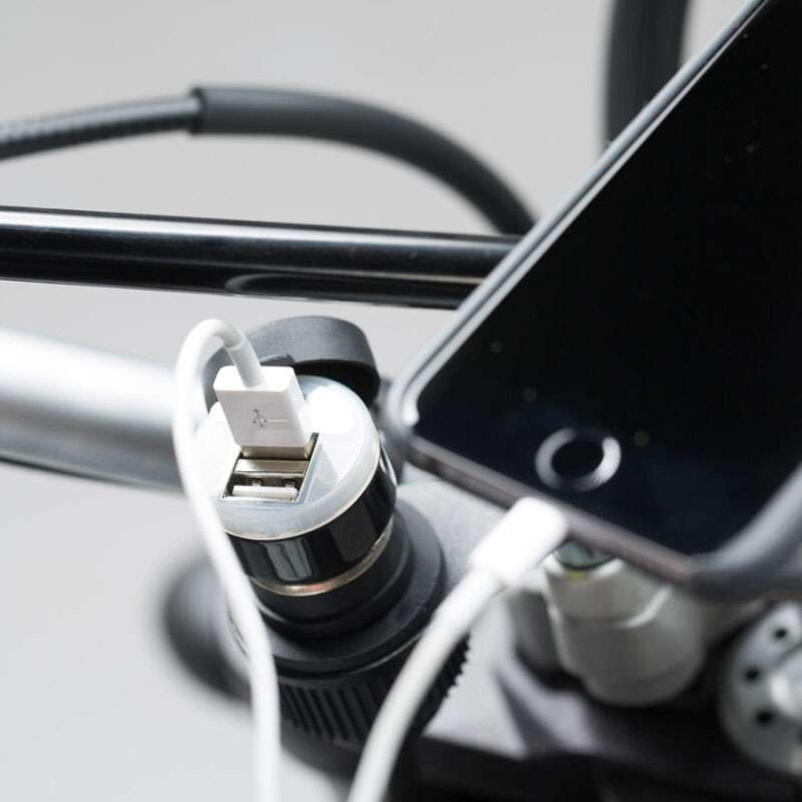 Prise Allume-cigare + USB + support déporté SW-Motech
