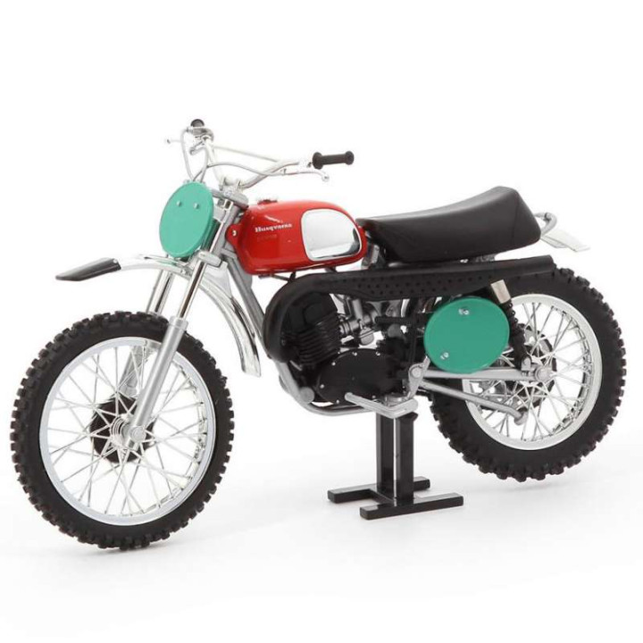 Miniature Motorcycle Husqvarna 250 1970 1:12 Miniature Motorcycle Husqvarna 250 1970 1:12