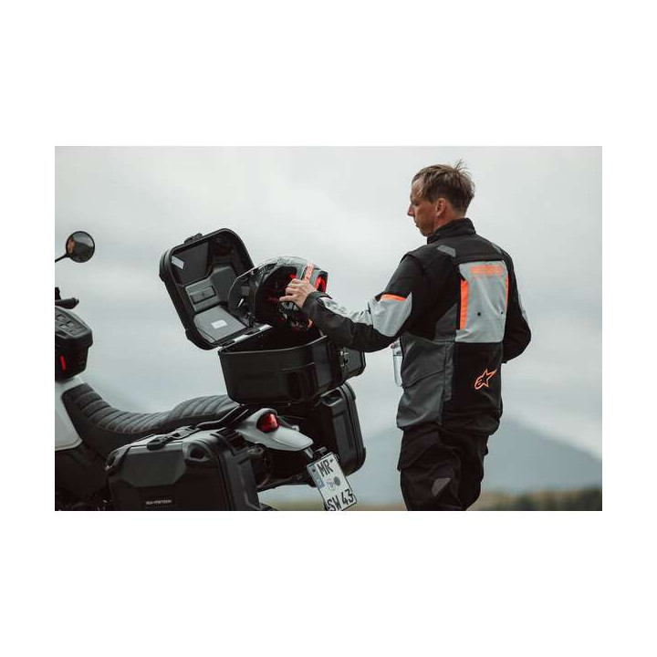 Top Case Moto SW-Motech DUSC (HSK.00.745.10000/B) 33 liters Top Case Moto SW-Motech DUSC (HSK.00.745.10000/B) 33 liters