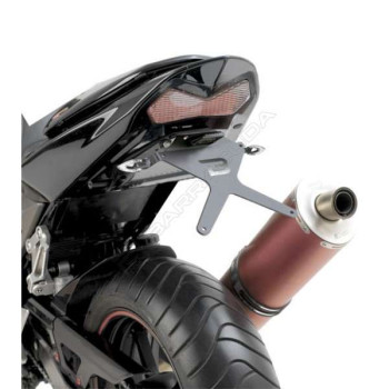 Barracuda plate bracket Kawasaki Z750 / Z1000 03-06