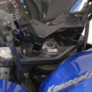 Rehausseur guidon SW-Motech +20mm Kawasaki Z750/S 04-06 Z1000 07-09