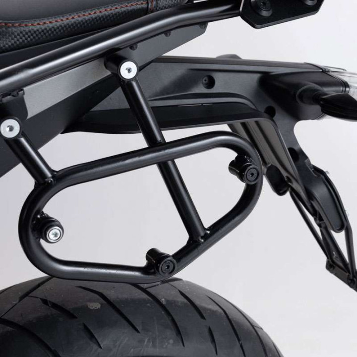 SW-Motech URBAN ABS 16.5L KTM DUKE 790 suitcase kit SW-Motech URBAN ABS 16.5L KTM DUKE 790 suitcase kit