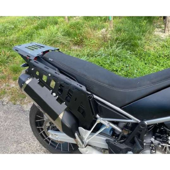 Écarteurs de sacoches cavalières Motoboxer Aprilia TUAREG 660 Écarteurs de sacoches cavalières Motoboxer Aprilia TUAREG 660