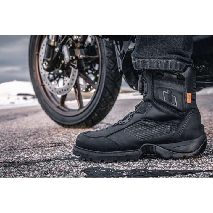 Icon STORMHAWK motorcycle boots Black