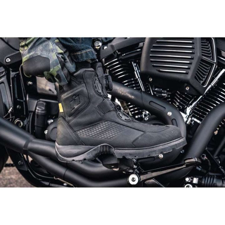 Icon STORMHAWK motorcycle boots Black