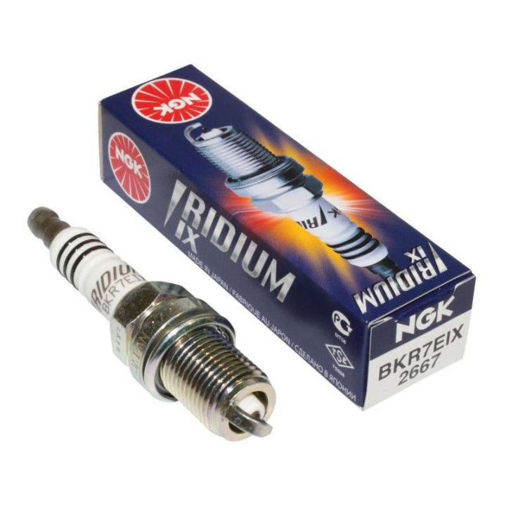Iridium candle NGK BKR7EIX