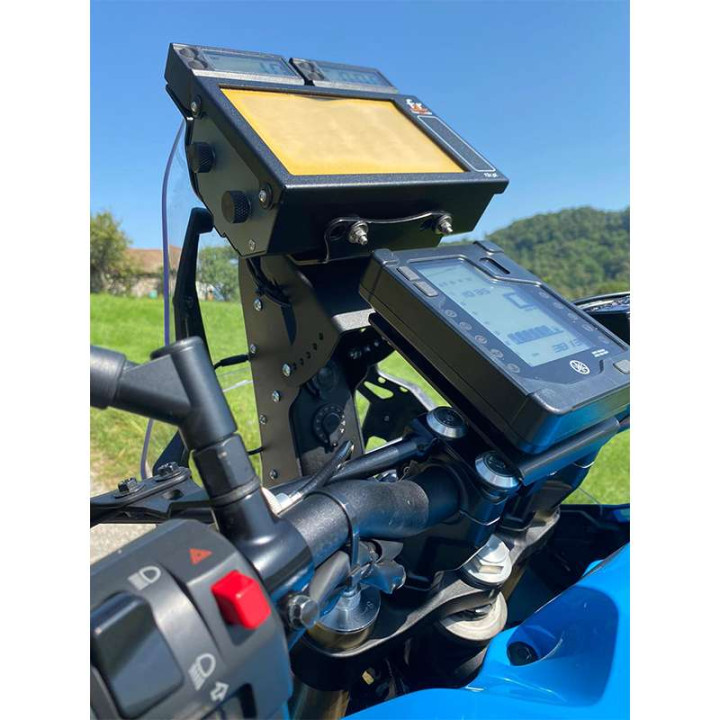 Platine compteur sur guidon Motoboxer Yamaha Ténéré 700 (écran N&B)