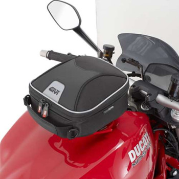 Sacoche réservoir Givi TANKLOCK XS319Y 3 litres Sacoche réservoir Givi TANKLOCK XS319Y 3 litres