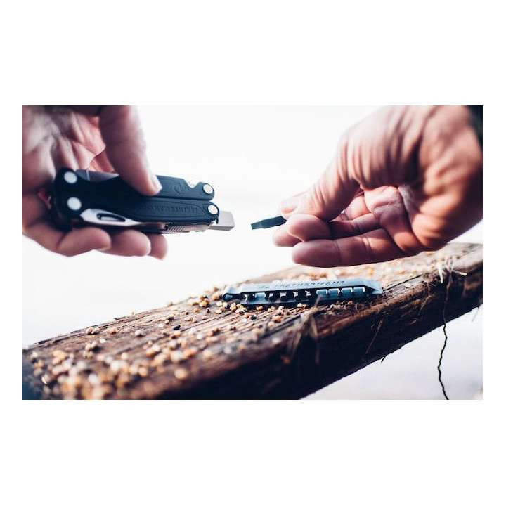 Kit de 21 embouts réversibles pour pince multifonctions Leatherman