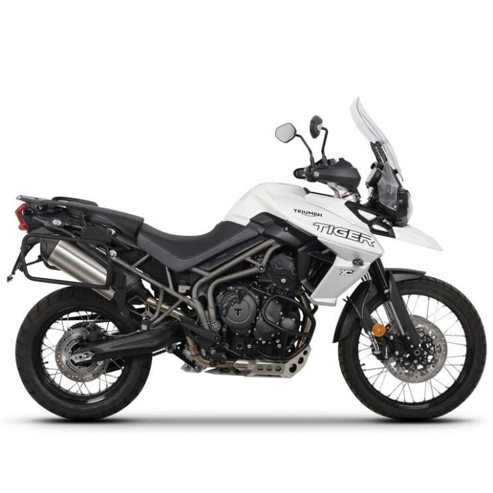 Alu bag kit Shad TERRA TR36/TR47 + 4P supports (T0TG814P) Triumph TIGER 800 Alu bag kit Shad TERRA TR36/TR47 + 4P supports (T0TG814P) Triumph TIGER 800