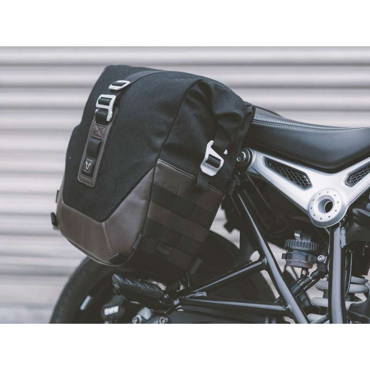 SW-Motech LEGEND GEAR LC1/LC2 rider bags + SLC BMW R NINE T spacers