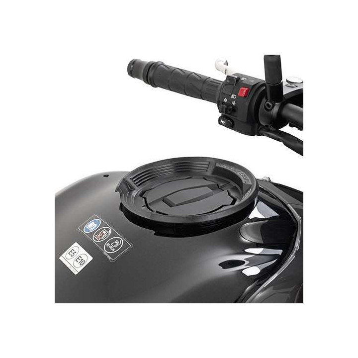 Bride Givi TANKLOCK BF29 Kawasaki Z900 VERSYS-X Bride Givi TANKLOCK BF29 Kawasaki Z900 VERSYS-X