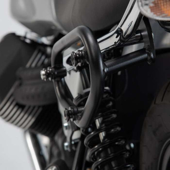 Écarteur gauche SW-Motech SLC Moto Guzzi V7 lll (HTA.17.595.10001) Écarteur gauche SW-Motech SLC Moto Guzzi V7 lll (HTA.17.595.10001)