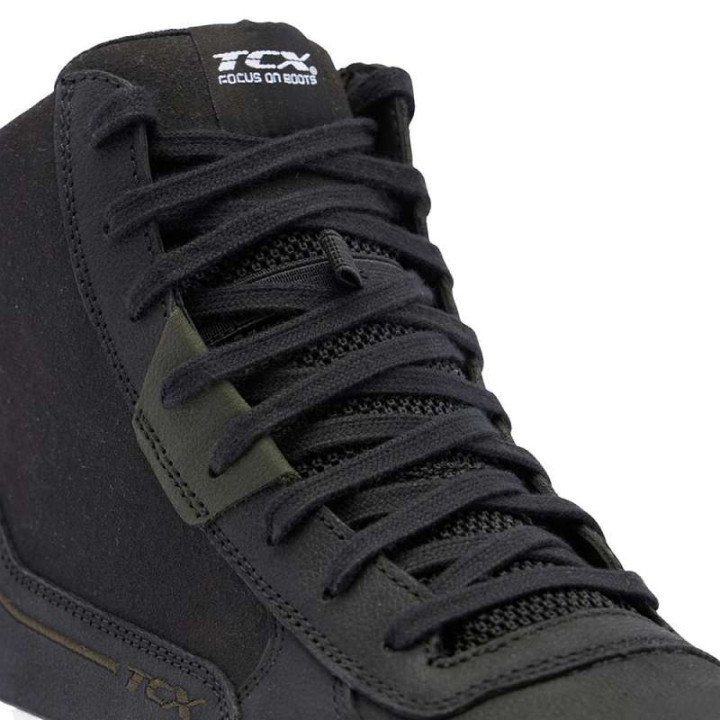 TCX MOOD 2 GORE-TEX BLACK motorcycle sneakers