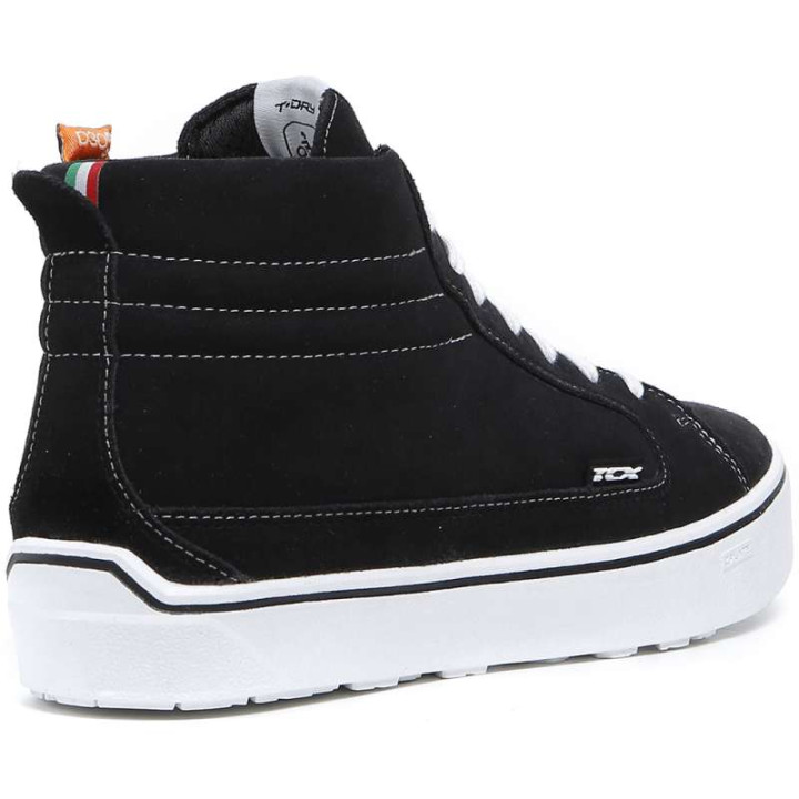 TCX STREET 3 WATERPROOF BLACK/BLANC motorcycle sneakers