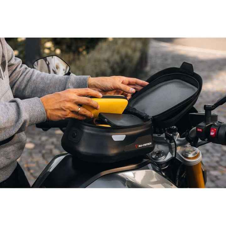 SW-Motech PRO MICRO WP 4-liter tank bag