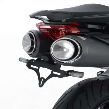 Support de plaque R&G (LP0058BK) SL750/900 SHIVER Support de plaque R&G (LP0058BK) SL750/900 SHIVER