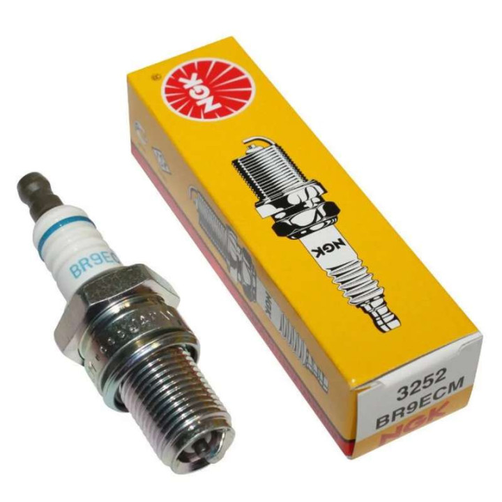 NGK BR9ECM standard spark plug NGK BR9ECM standard spark plug