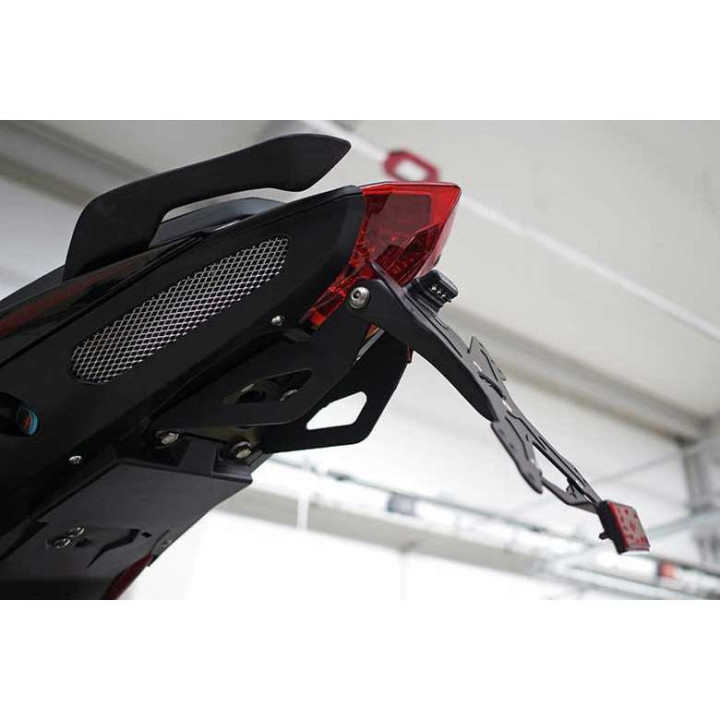 Support de plaque Evotech (ESTR-0605) BENELLI BN125