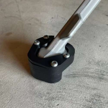 Pied de béquille latérale +5mm STELVIO 1000 24- Pied de béquille latérale +5mm STELVIO 1000 24-