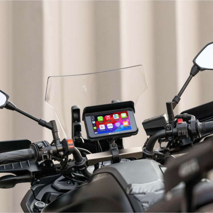 Midland BikePlay Guardian motorcycle dashcam - CarPlay and Android Auto