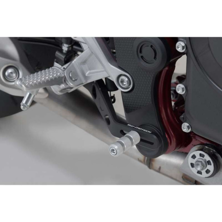 SW-Motech Honda CB750 Hornet gear selector and brake pedal (FBL.01.971.20000)