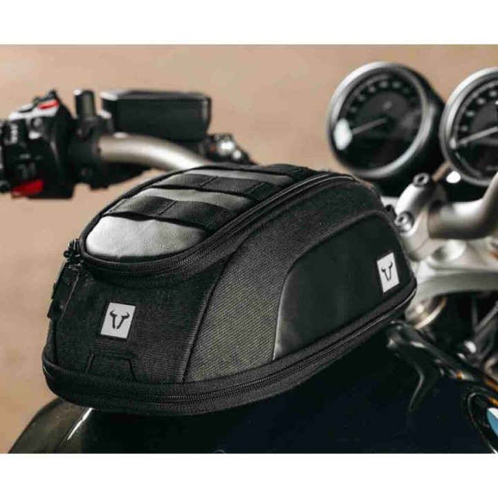 Sacoche réservoir SW-Motech LEGEND GEAR LT3 3-5 L Sacoche réservoir SW-Motech LEGEND GEAR LT3 3-5 L