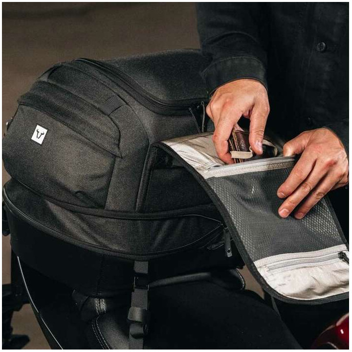 SW-Motech LEGEND GEAR LR4 18-25L saddle bag