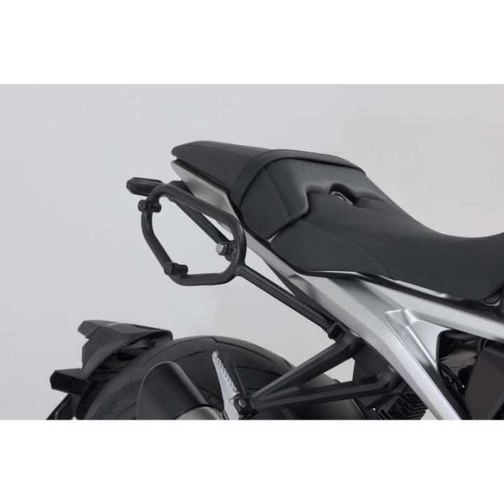 Sacoches cavalières SW-Motech LEGEND GEAR LC1/LC2 + écarteurs SLC Honda CB1000R Neo Sports Café