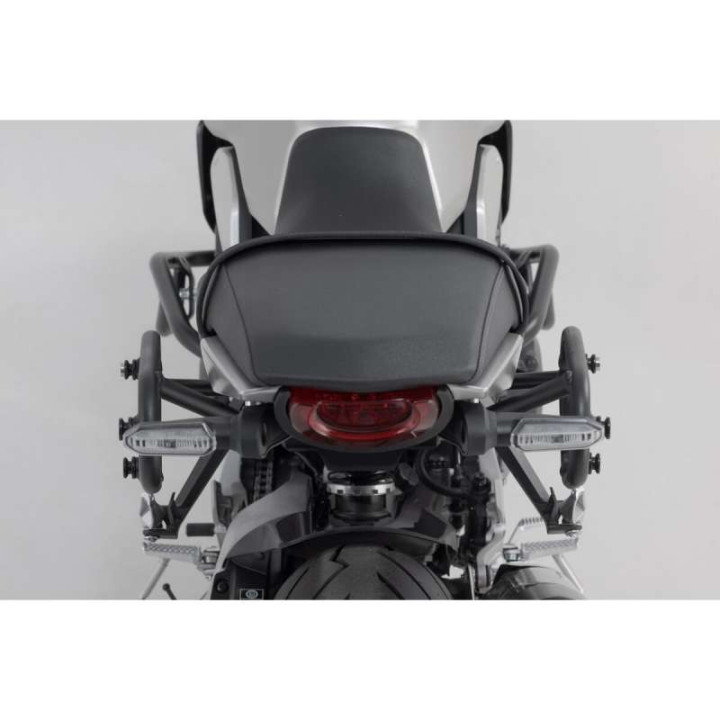 Sacoches cavalières SW-Motech LEGEND GEAR LC1/LC2 + écarteurs SLC Honda CB1000R Neo Sports Café