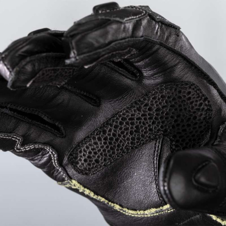 Gants moto RST TRACTECH EVO 4 SHORT BLACK Gants moto RST TRACTECH EVO 4 SHORT BLACK